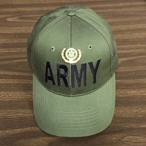 Army Cap with United States Army Pin